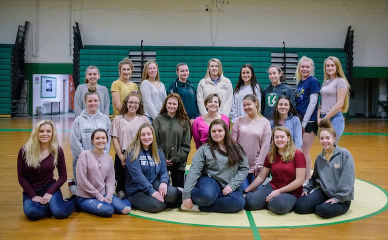 2020 Apple Blossom contestants at rehearsal