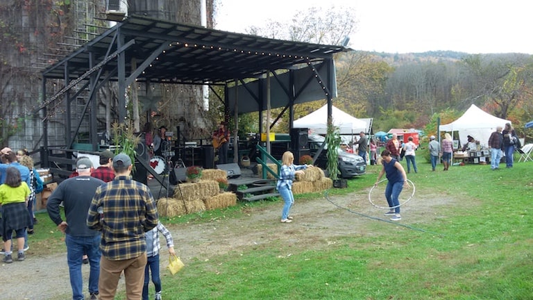 A couple of “hoopers” dancing to the music of the Break maids at the GFRCC’s Vermont Flannel Festival