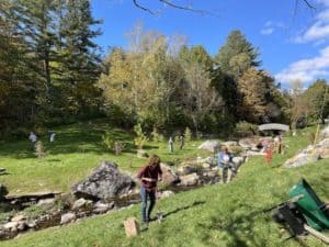 Planting bulbs in Cold Spring Park