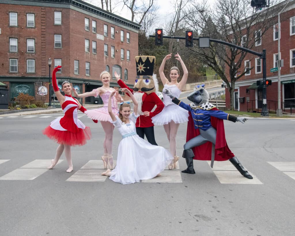 Nutcracker Ballet 2024 Manchester Vt Nanny Vanessa