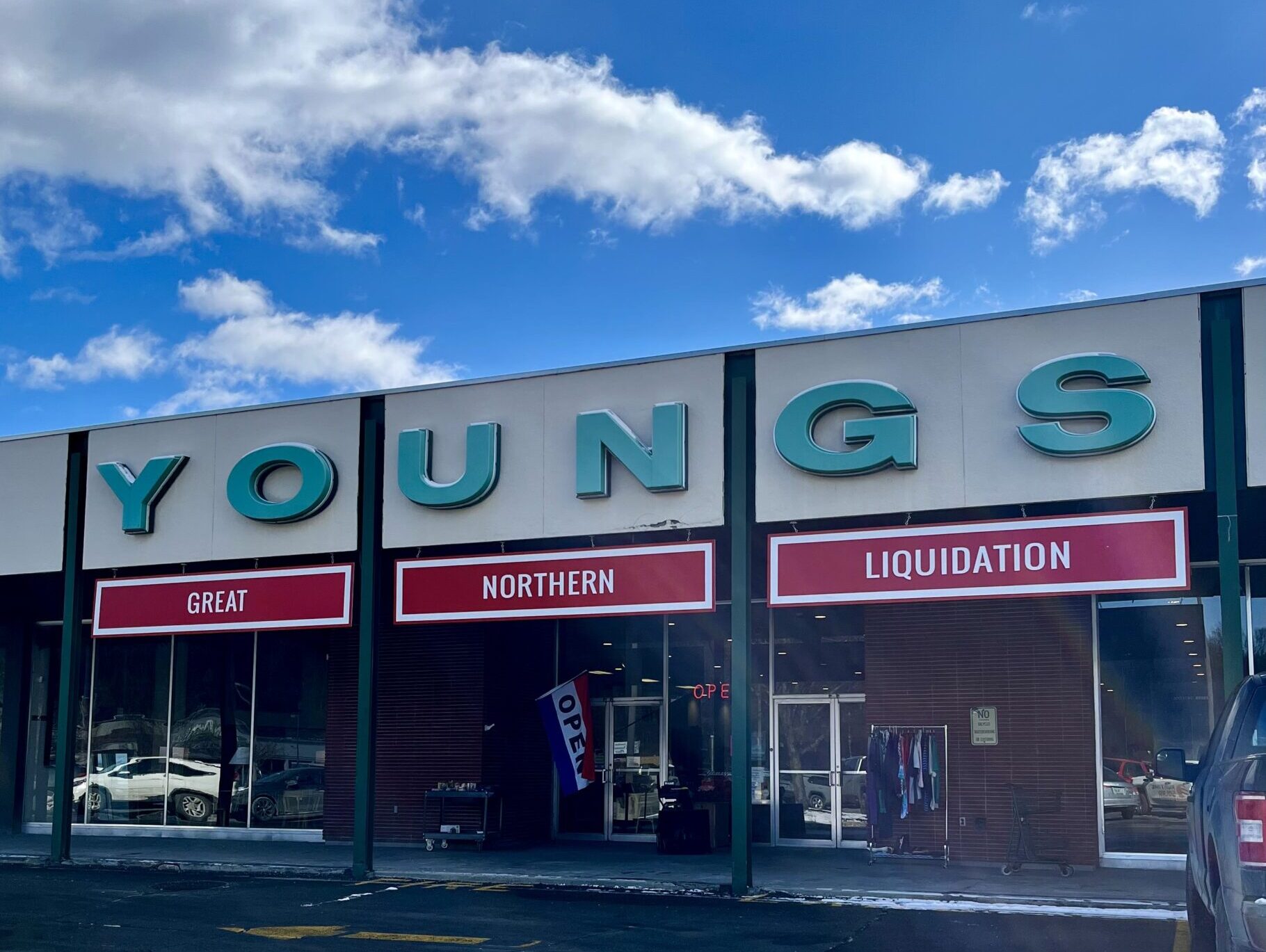 The Youngs take over Young’s - The Vermont Journal & The Shopper