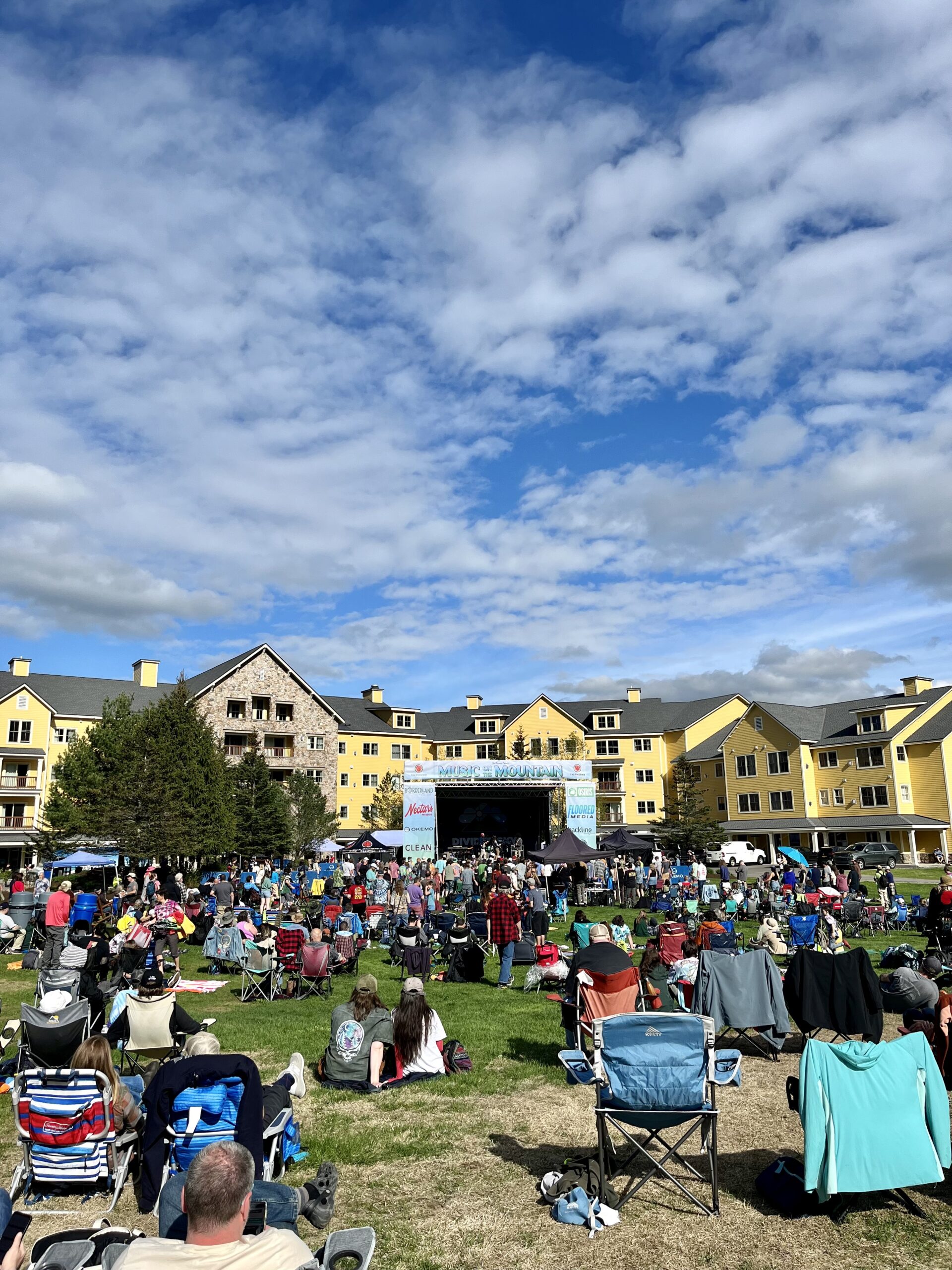 The May 18 Music on the Mountain concert at Jackson Gore. Photo by Paula Benson