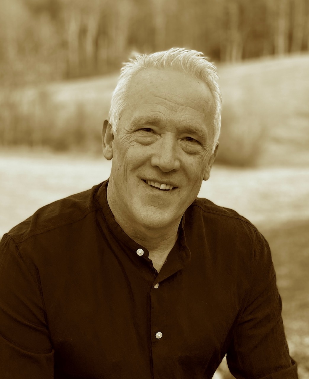 Tim Weed launches novel “The Gatepost” at Next Stage Arts