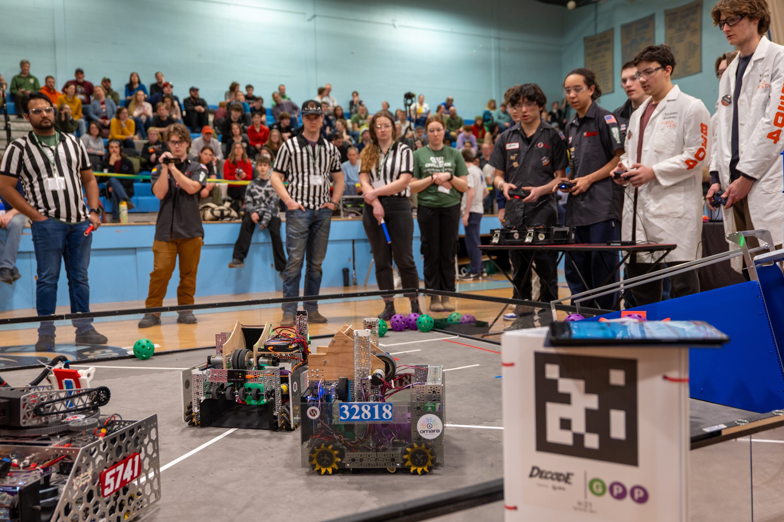 Vermont students head to international robotics competition